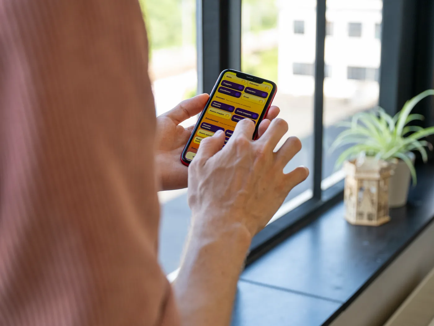 Hintle in gebruik op een telefoon
